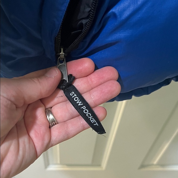 The North Face Black and Blue Down Jacket - Picture 9 of 10